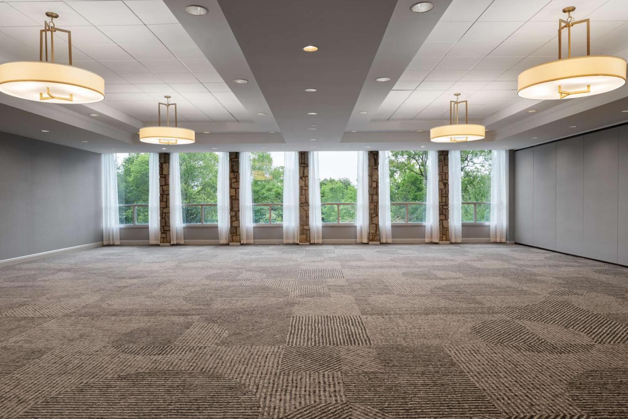 Hotel Doubletree By Hilton Pittsburgh Airport Moon Township Exterior foto